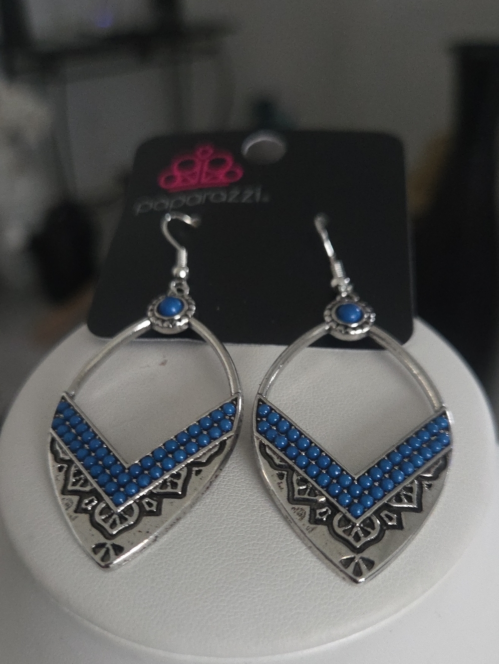 Paparazzi Blue/silver Earrings NWT